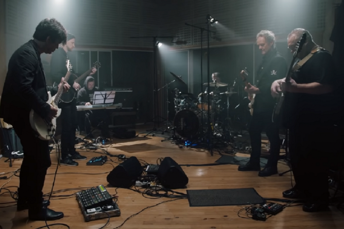 «Троллейбус» без Цоя – вышел новый клип группы «Кино»