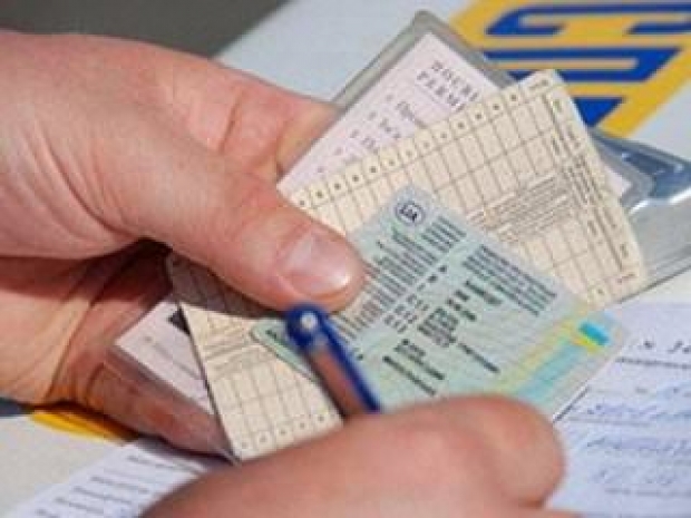 В Усть-Каменогорске авто будут регистрировать на дому