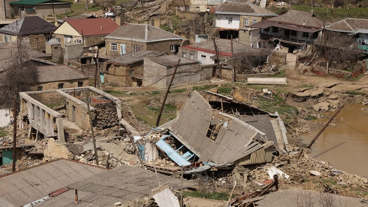 В Дагестане из-за оползней более 3 тыс. человек остались без газоснабжения