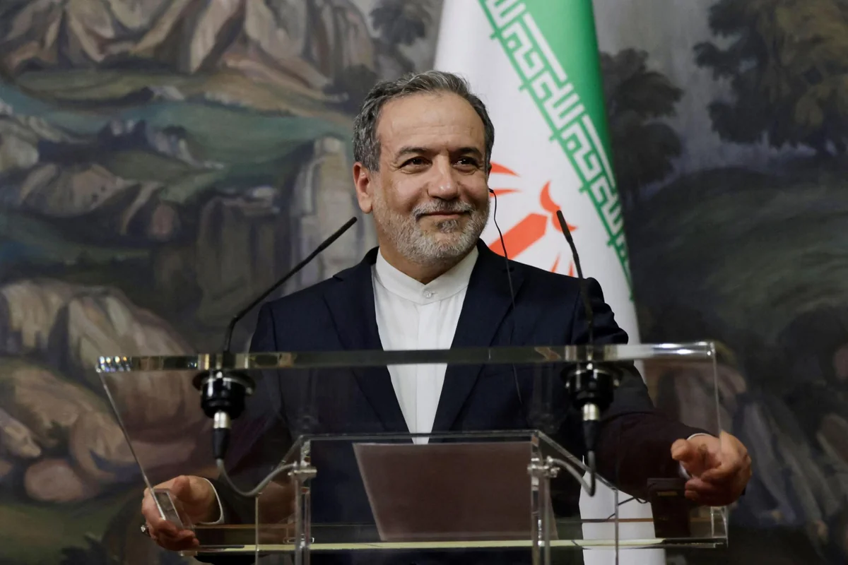 Арагчи: Угрозы США мешают дипломатическому процессу