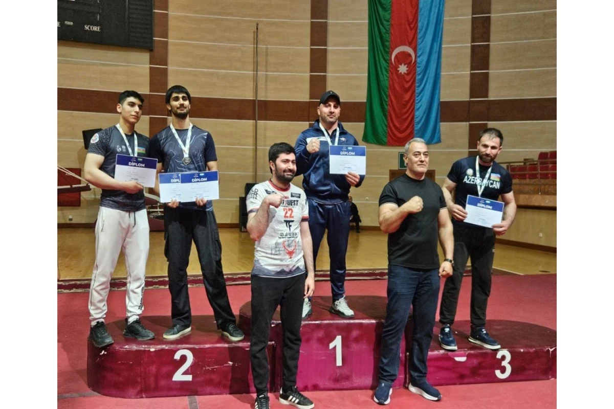 Сотрудники МЧС Азербайджана стали призерами чемпионата по армрестлингу-ФОТО