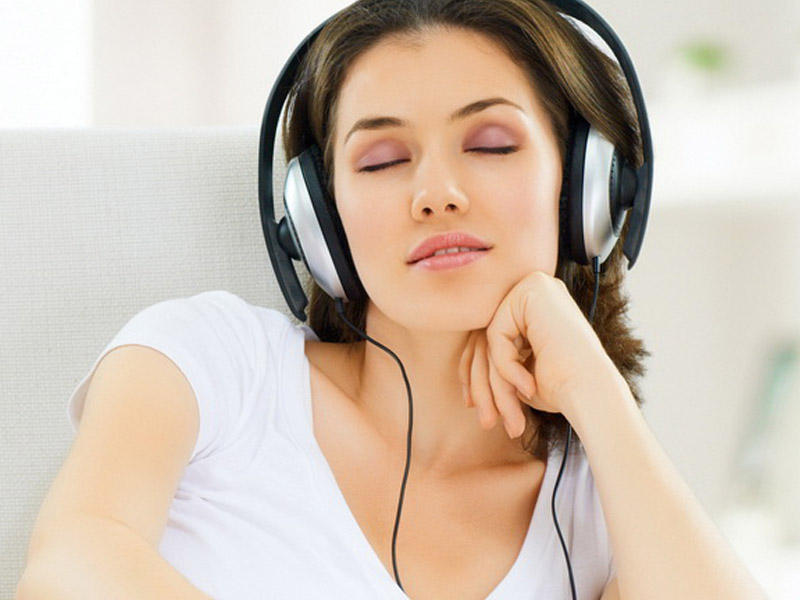 Alimlər sinesteziya fenomenini izah edir: bəzi insanlar hərflərin “dadını” hiss edir