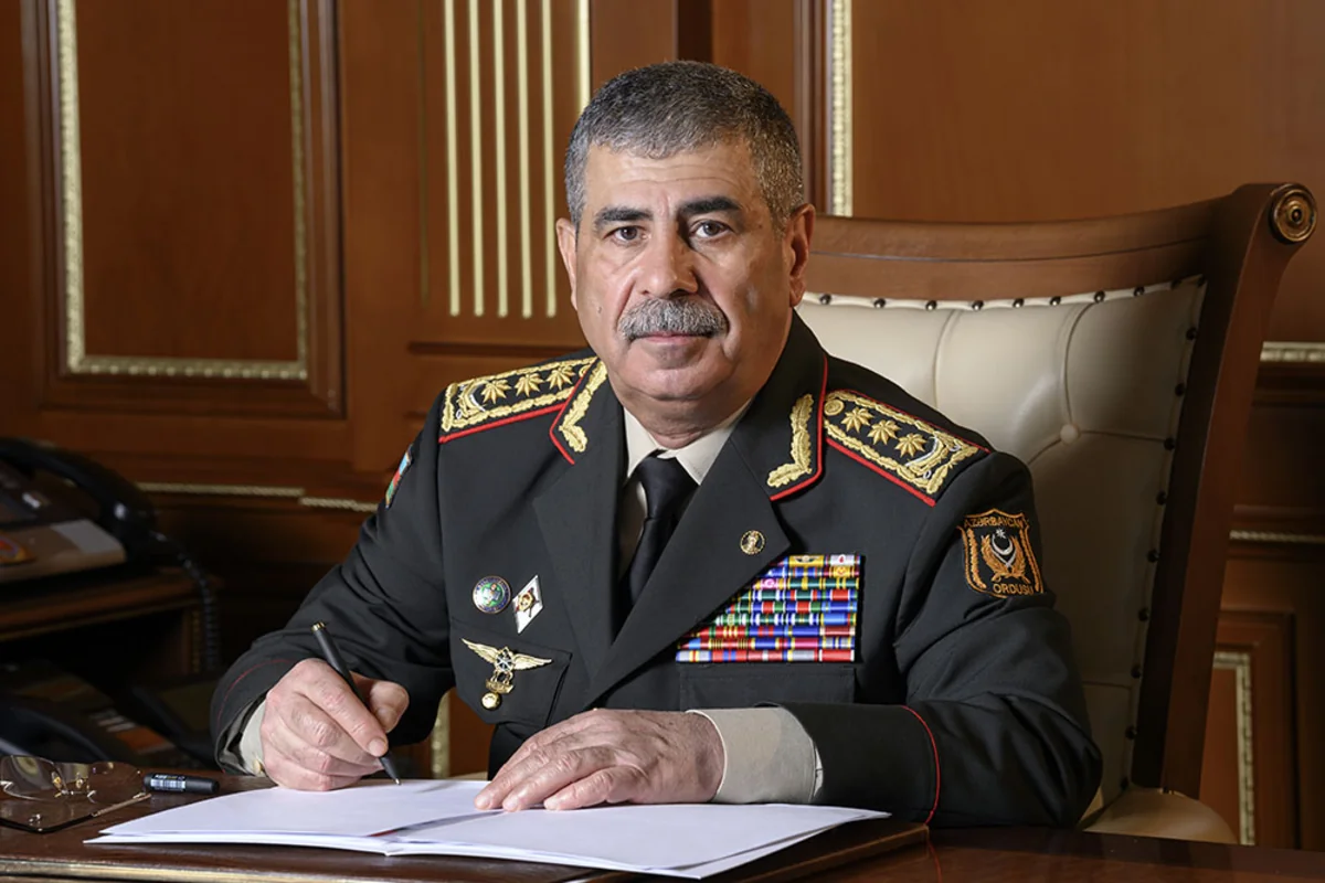 Министры обороны Азербайджана и Италии обсудили поддержание стабильности на Южном Кавказе