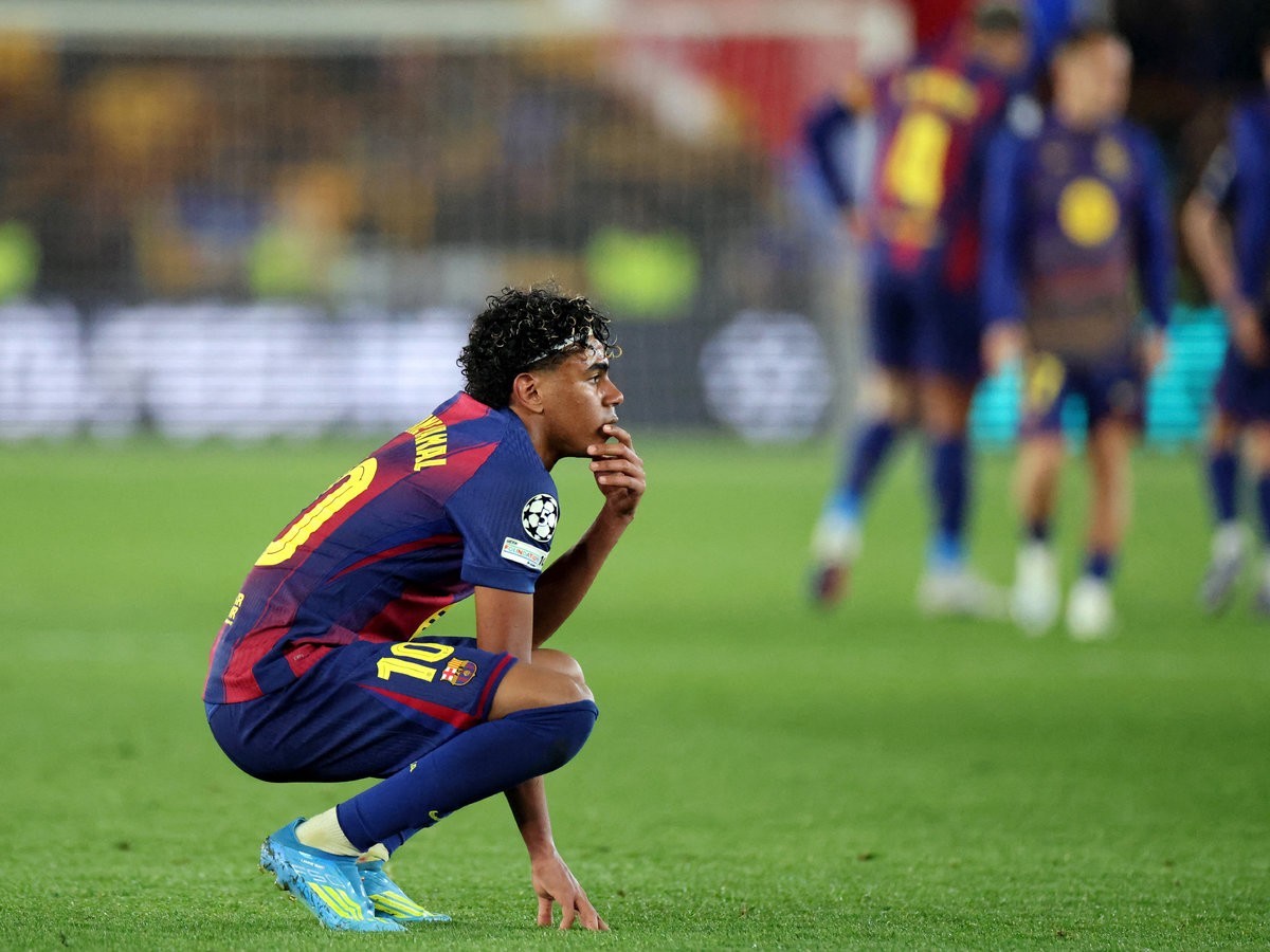 "Атлетико" вышел в 1/2 финала ЛЧ, несмотря на поражение от "Барселоны"