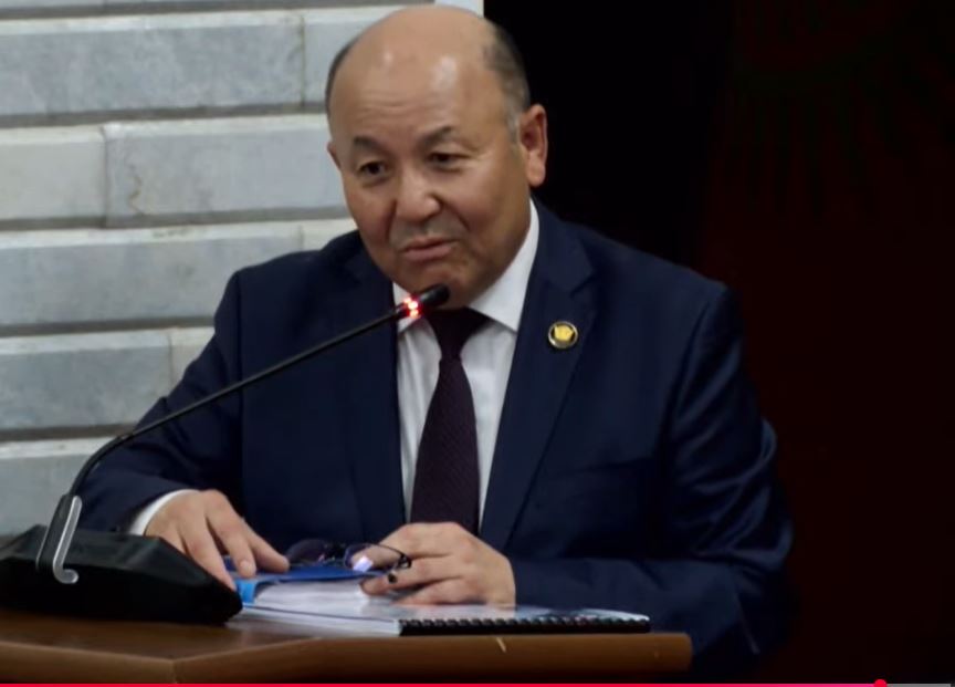 Счетная палата КР рекомендует кабмину прекратить выпуск ценных бумаг