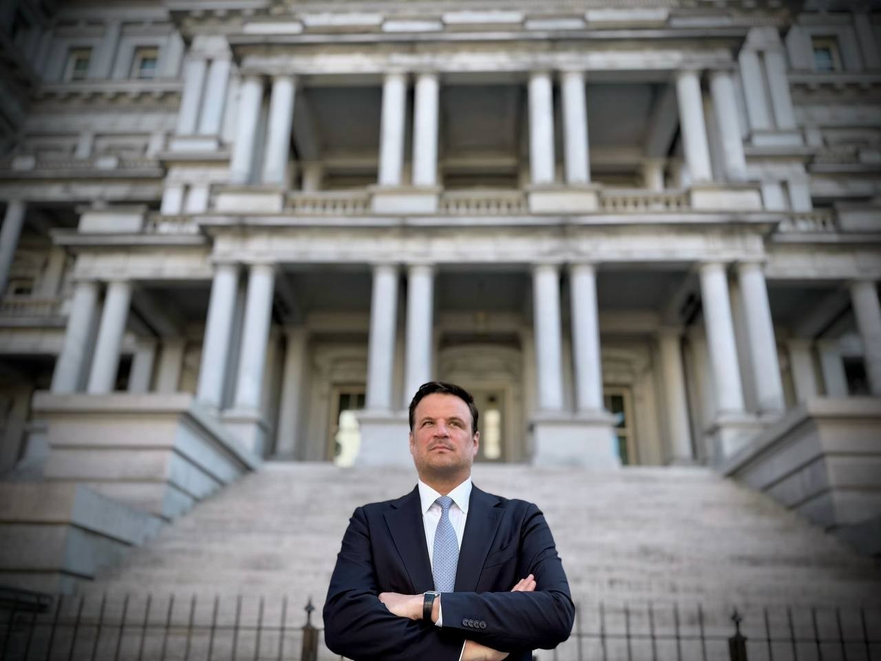 Politico: окружение Вэнса уходит в крупный лоббизм-ФОТО