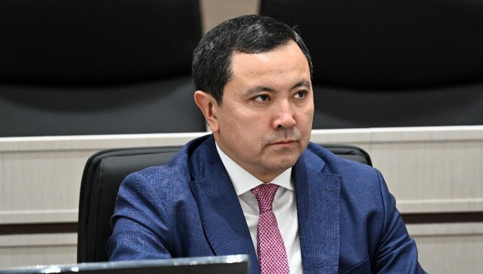 Бывший министр здравоохранения Кыргызстана побывал на допросе в МВД