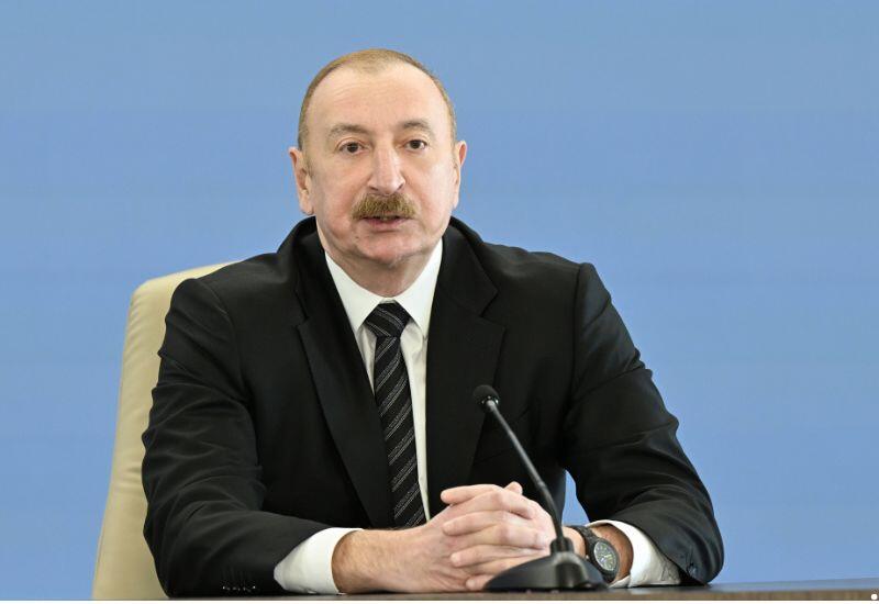 Президент Ильхам Алиев: Сегодня мы вкладываем крупные средства в развитие транспортного коридора «Восток-Запад»