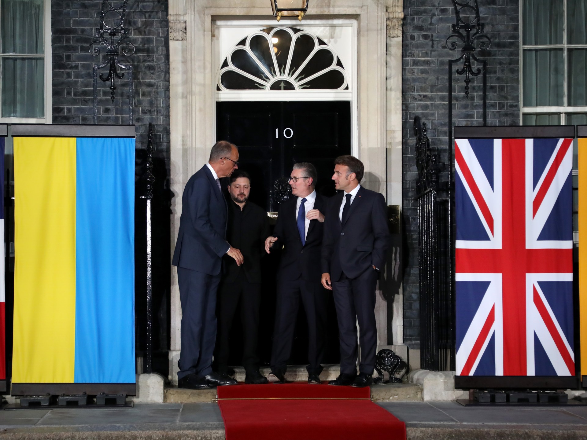 Украина мен Ресей тікелей келіссөздерге шақырулар аясында соққылар алмасты