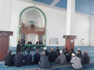Сотрудники ГКНБ и представители ДУМК разъяснили бывшим членам «Йакын Инкар» основы ханафитского масхаба