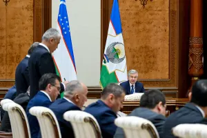 «Все всё понимают — это коррупция». Президент Узбекистана о причинах отказов в строительстве