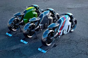 Компания Lotus представила свой первый мотоцикл C-01
