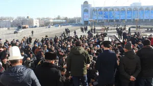 Митинг против китайской экспансии проходит в Бишкеке