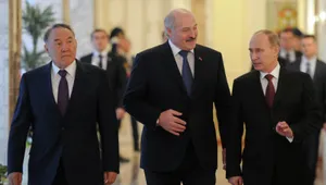 Назарбаев с Путиным и Лукашенко обсудили работу Таможенного союза