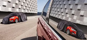 Компания Ford показала тизер обновленного C-MAX