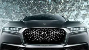 Citroen подготовил для Парижского автошоу концепт Divine DS
