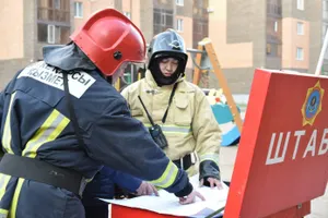 На сколько поднимут зарплату казахстанским спасателям