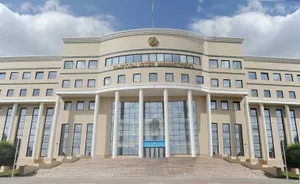 Проверяйте договоры – МИД предупредил казахстанцев, отправляющих детей за границу