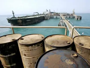 ЕС запретил поставлять России оборудование для нефтедобычи