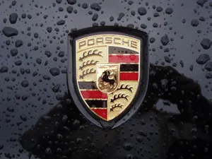 Названы производители, больше всего зарабатывающие с одного авто