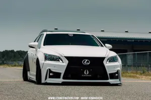 Lexus LS460 GT-VIP от японского ателье Aimgain