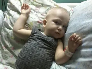 Мужчина украл ящик с пожертвованиями для больного ребенка
