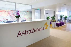 О безопасности вакцины AstraZeneca заявили в Минздраве Великобритании