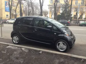 Mitsubishi представил в Казахстане электромобильЭксклюзив