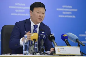 О прививании кормящих матерей и платных вакцинах рассказал Цой