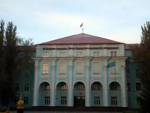 Родственники выпускников активно помогали в сдаче ЕНТЭксклюзив