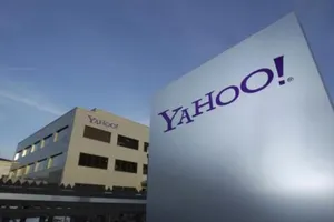Yahoo выставлена на продажу