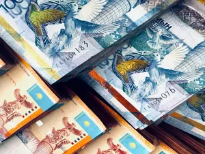 Сколько стали зарабатывать казахстанцы за 2025 год