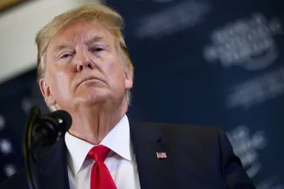 Трамп подписал указ о введении 10%-ных пошлин для всех стран